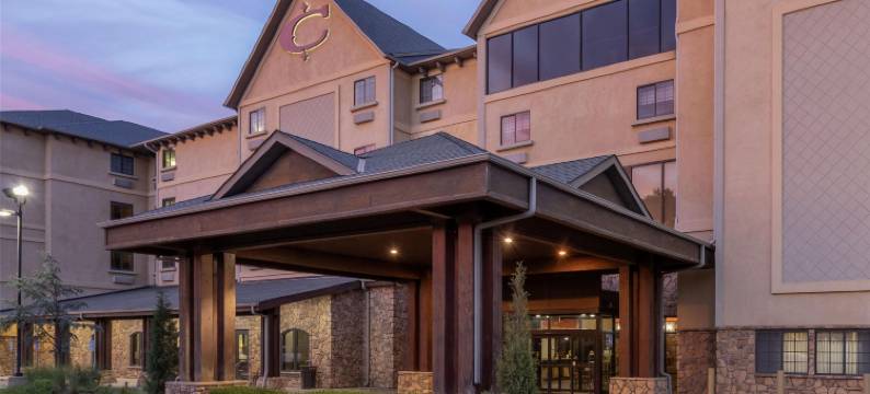 西马仑贝斯特韦斯特优质套房酒店(Best Western Plus Cimarron Hotel  Suites)图片