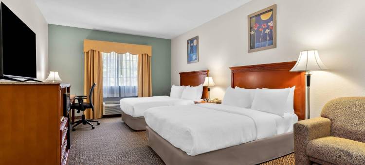 麦卡莱斯特品质酒店及套房(69号和270号公路)(Quality Inn & Suites McAlester on Hwy 69 & 270)图片