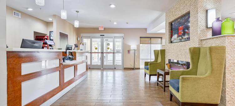 蒙哥马利东卡迈克尔路舒适套房酒店(Comfort Inn & Suites Montgomery East Carmichael Rd)图片