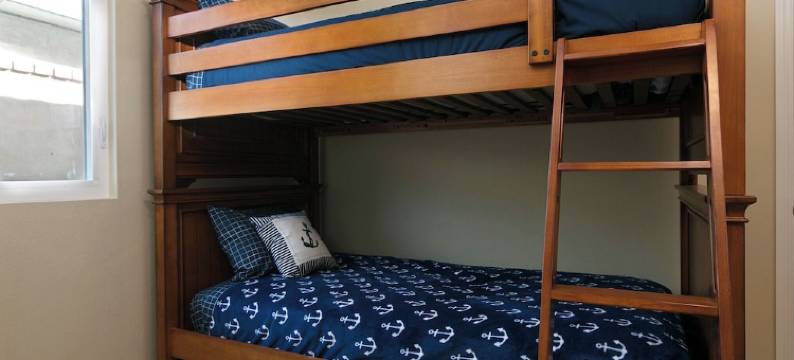 Pierpont Beach Ventura GEM Sleeps 6 Family Friendly-2 Min Walk to the Beach!图片