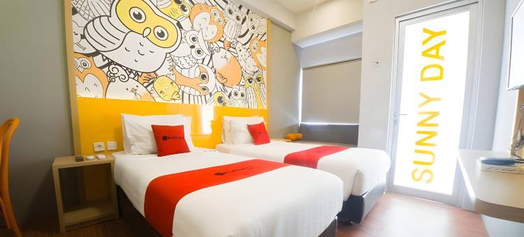 RedDoorz公寓靠近泗水卫星环岛2号(RedDoorz Apartment Near Bundaran Satelit Surabaya)图片