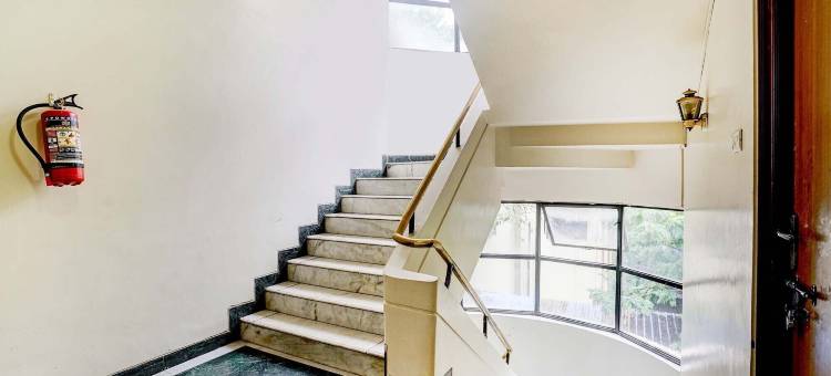 Fabhotel Ratna Regency图片