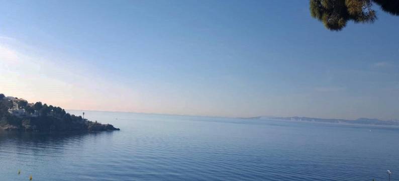 Apartment in Roses with Stunning Sea Views图片