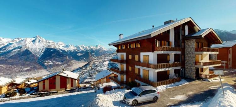 Stunning apartment with mountain view图片