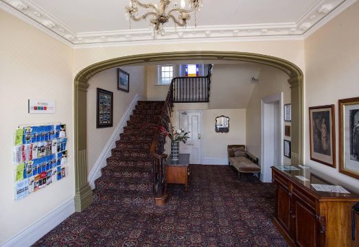 Quality Hotel Bentinck Hotel Overview