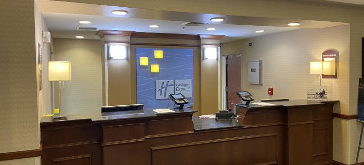 智选假日套房酒店大福克斯(Holiday Inn Express & Suites Grand Forks)图片