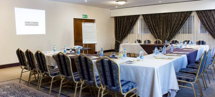 阿尔维斯顿庄园迷你酒店(Alveston Manor Hotel)图片