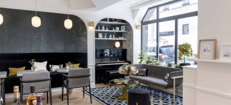 卢浮蒙大拿酒店(Hotel Louvre Montana)图片