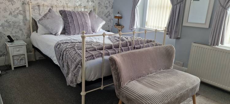 大使旅馆(Ambassador Guest House Bed and Breakfast)图片