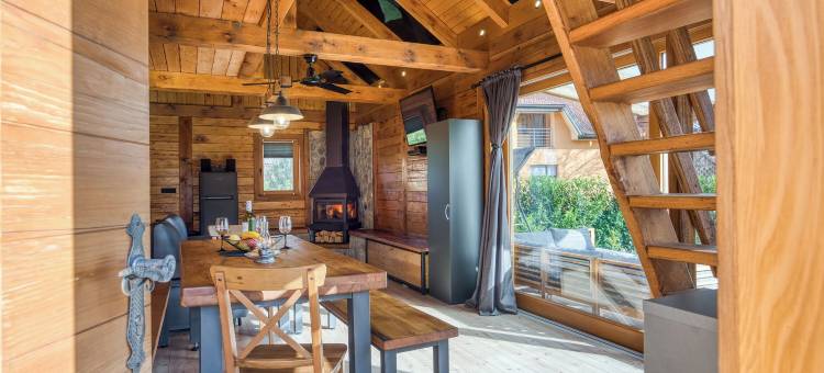贝拉克拉伊纳木屋(Wood House Bela Krajina - Happy Rentals)图片