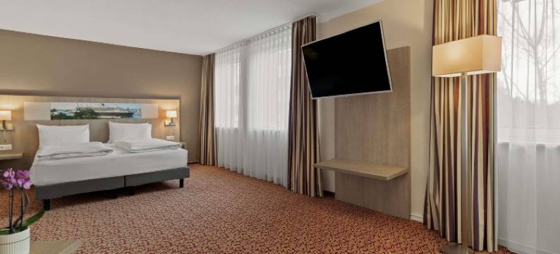 美居汉堡人民公园酒店(Mercure Hotel Hamburg am Volkspark)图片