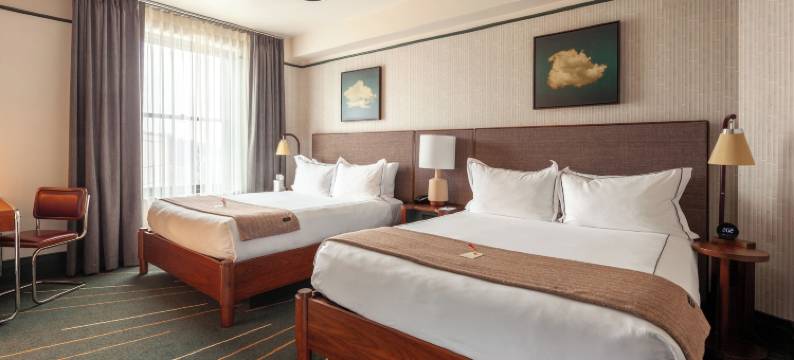 平熨斗酒店(Flat Iron Hotel)图片