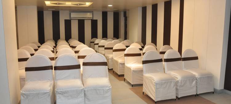 缤旅帕拉席公寓(FabHotel Palash Residency Ranchi Railway Station)图片