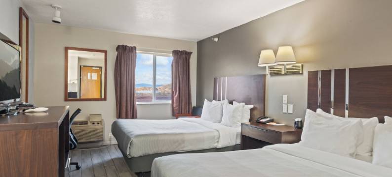 萨利娜国家森林区品质套房酒店(Quality Inn & Suites Salina National Forest Area)图片