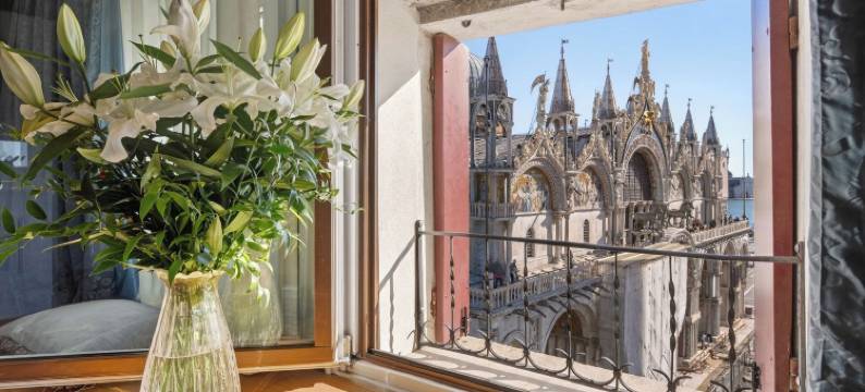 卡纳莱托圣马可豪华套房酒店(Canaletto Luxury Suites - San Marco Luxury)图片