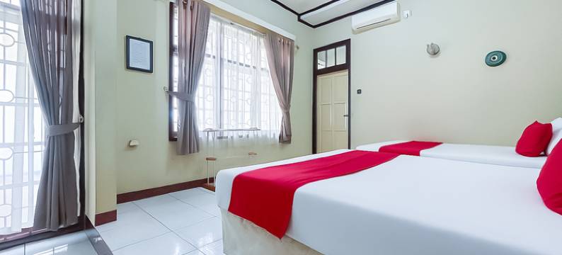 RedDoorz Syariah at Flamboyan Indah Kuningan图片