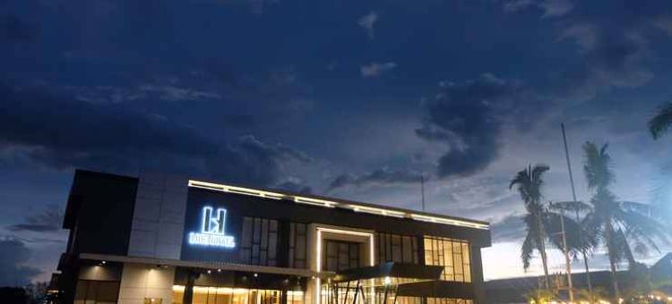 Loca Hotel Palangka Raya图片