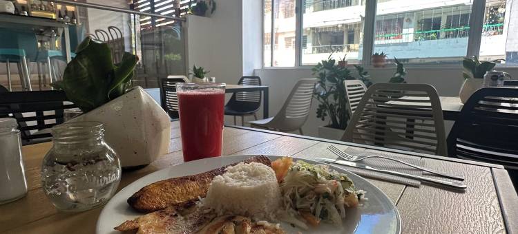 希克思提娜广场酒店(Hotel Sixtina Plaza Medellin)图片