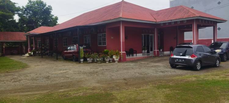 Hotel O 菲尼西伊斯兰旅馆，靠近平朗繁荣购物中心(Hotel O Wisma Phinisi Syariah Near Mall of Pinrang Sejahtera)图片