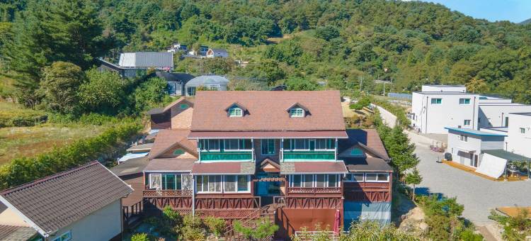 嘉平新阿什利旅馆(Gapyeong Ashely Pension)图片