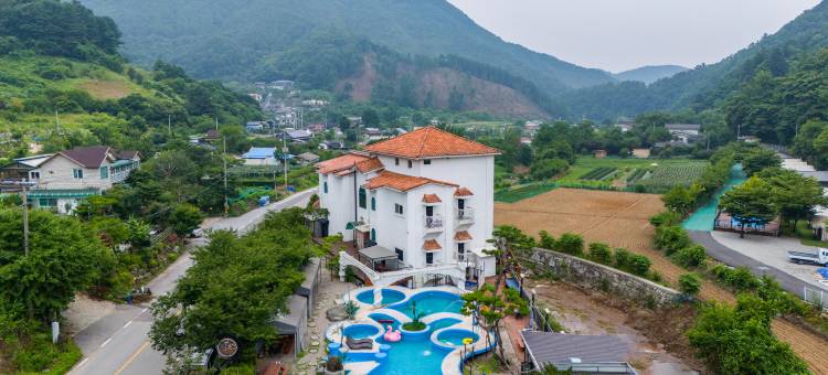 庭院住宅(Maison de patio)图片