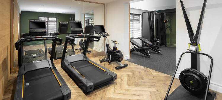 Holiday Inn 法恩伯勒(Holiday Inn FARNBOROUGH by IHG)图片