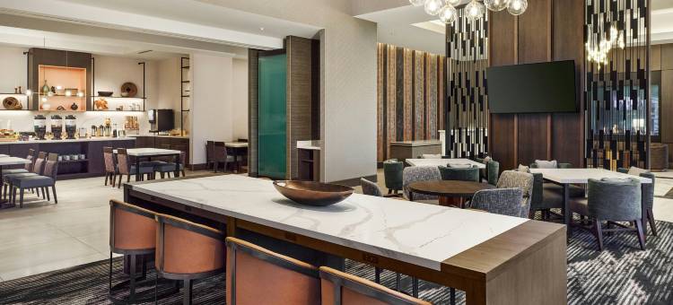 丹佛居家酒店贝尔维尤站/艾派瑞酒店(Residence Inn by Marriott Denver Belleview Station Denver/Apiary Hotel)图片