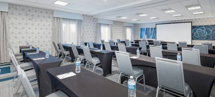 阿尔伯克基日报中心希尔顿花园酒店(Hilton Garden Inn Albuquerque/Journal Center)图片