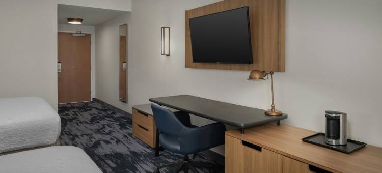罗阿诺克霍林斯/I-81万枫酒店及套房(Fairfield Inn & Suites Roanoke Hollins/I-81)图片