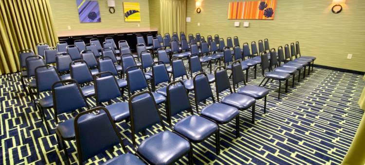 智选假日套房酒店普兰特城(Holiday Inn Express & Suites PLANT CITY by IHG)图片