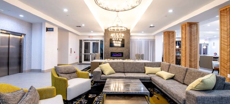 萨尔弗查尔斯湖希尔顿逸林酒店及度假村(Doubletree by Hilton Sulphur Lake Charles)图片