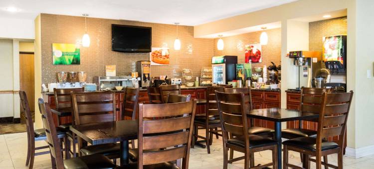 莫尼I-57凯艺酒店(Quality Inn Monee I-57)图片