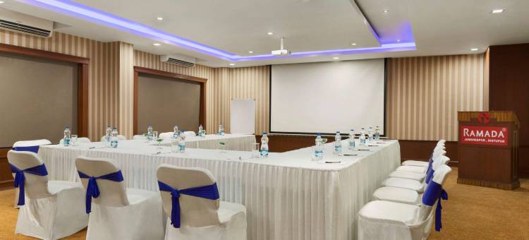 贾姆谢德布尔温德姆华美达酒店(Ramada by Wyndham Jamshedpur)图片