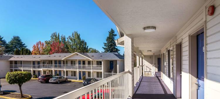 205波特兰6号购物汽车旅馆(Motel 6 Portland, or  Mall 205)图片