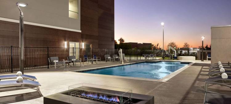 克利奇站北拉昆塔温德姆套房酒店(La Quinta Inn & Suites by Wyndham College Station North)图片