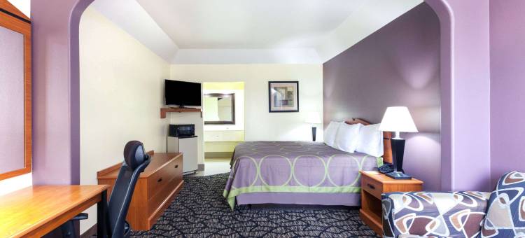 费尔菲尔德速8酒店(Super 8 by Wyndham Fairfield, TX)图片