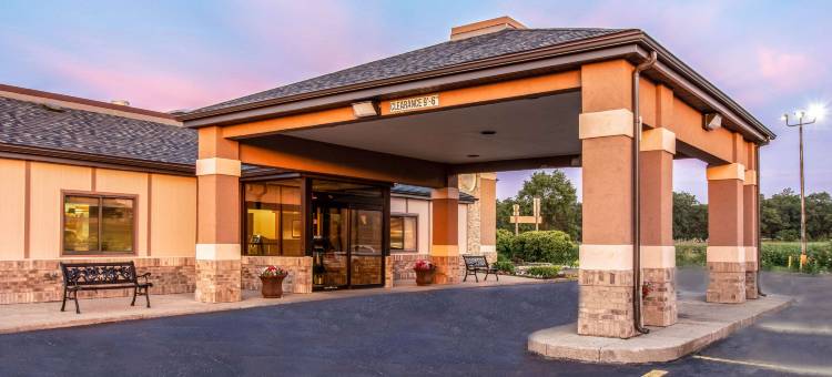 乡村套房酒店(Country Inn & Suites by Radisson, Muskegon, MI)图片