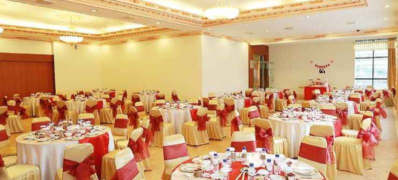 Grand Surya Hotel Kotabaru图片