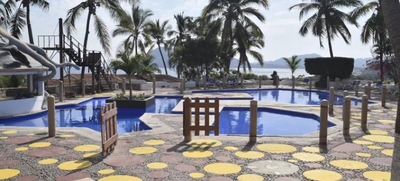 维萨它普蕾雅德奥鲁曼萨尼略酒店(Vista Playa de Oro Manzanillo)图片