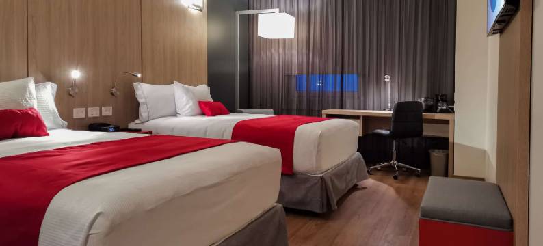 蒙特雷阿波达卡机场区温德姆华美达安可酒店(Ramada Encore by Wyndham Monterrey Apodaca Zona Aeropuerto)图片