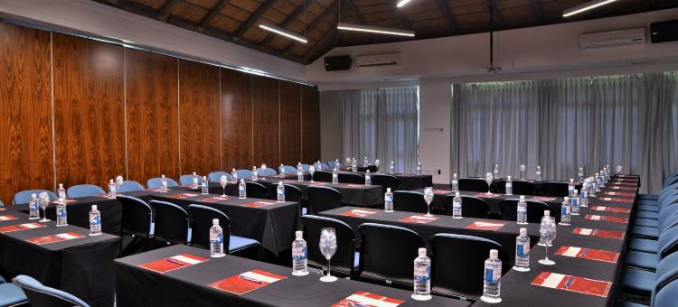 克里斯塔莫瓦讷野外水疗度假村(Cresta Mowana Safari Resort & Spa)图片