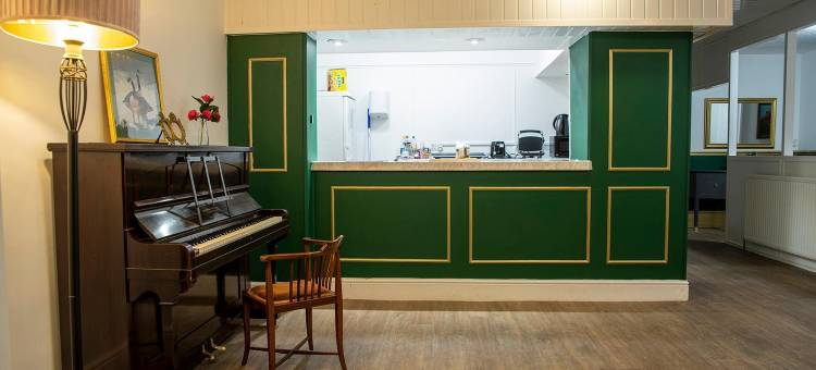 山顶天堂(Hilltop Haven)图片