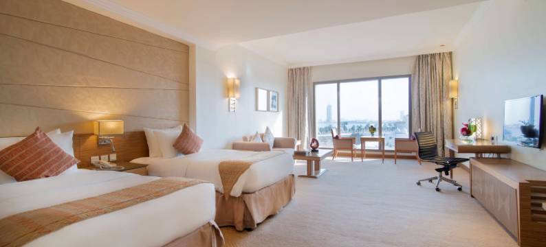 达曼黄金郁金香海滨酒店(Golden Tulip Dammam Corniche Hotel)图片