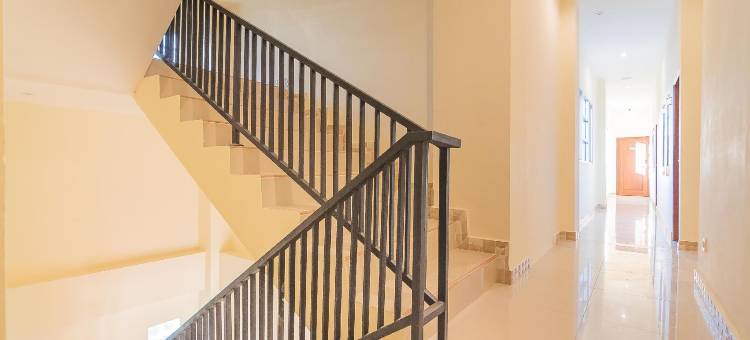 红多兹Plus酒店@三马林达西拉吉萨尔曼(RedDoorz Plus @ Siradj Salman Samarinda)图片