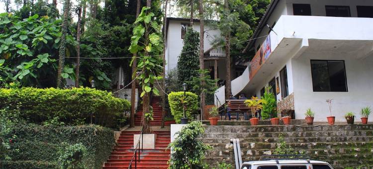 OYO 14807 Hotel Yercaud the Raintrees图片