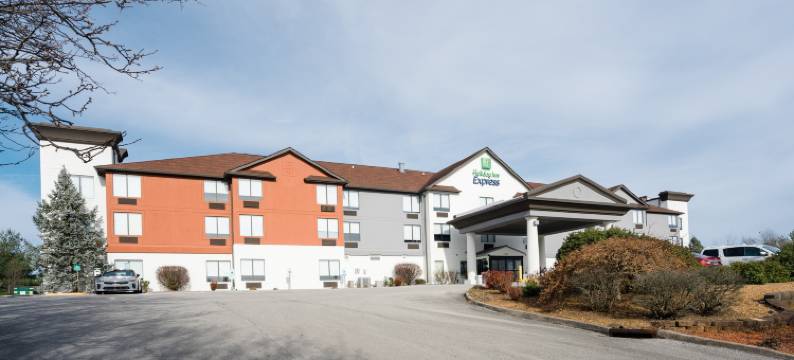 诺克斯维尔北I75州际公路12号出口智选假日酒店(Holiday Inn Express & Suites KNOXVILLE-NORTH-I-75 EXIT 112 by IHG)图片