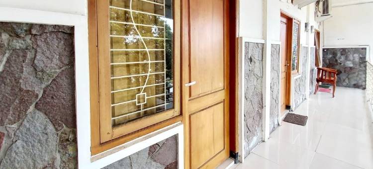 Griya Juanda Syariah Near RS Dharma Husada Probolinggo Mitra RedDoorz图片