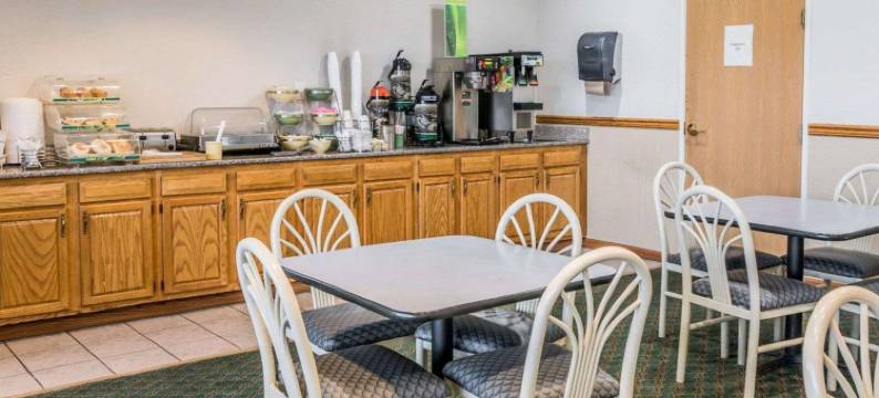 卡拉马祖凯艺酒店(Quality Inn I-94 near Wings Stadium)图片