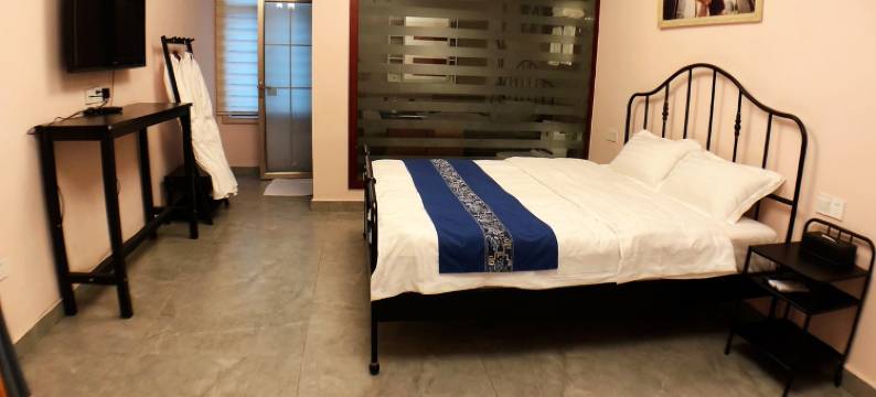 梧语特色民宿(青城山路分店)图片