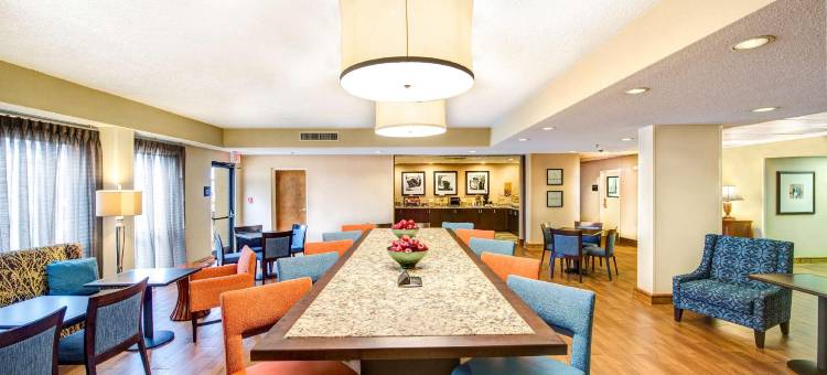 亚特兰大-绍斯莱克欢朋酒店(Hampton Inn Atlanta-Southlake)图片